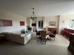 Ruang duduk di Tenuta Il Poggio Teano