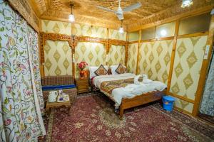 Gallery image of The Altaf Group Of Houseboats in Srinagar