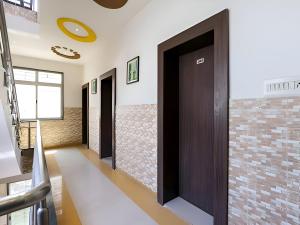 拉杰果德Hotel Atithi - Oposite Shreeji Hospital的相册照片