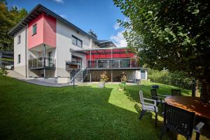 Aed väljaspool majutusasutust Appartementhaus Goldnugget