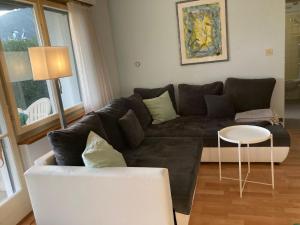 Istumisnurk majutusasutuses Chalet Mon Abri