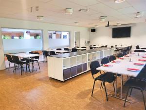 Restoran või mõni muu söögikoht majutusasutuses Aarhus Hostel og Hotel