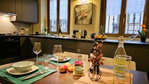 Ποτά στο Casa27, convenient location to Milan Center & Como Lake