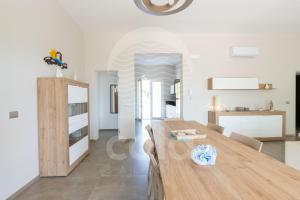 Кухня или мини-кухня в Villa Relax - Spiaggia a 500m By Cala Salento
 +37 фотографий