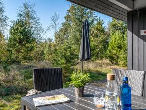 Zahrada ubytování Holiday Home Thomine - 200m from the sea by Interhome