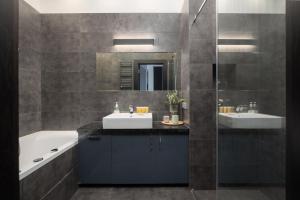 Kúpeľňa v ubytovaní Royal Wilanów 2-bedroom Apartment