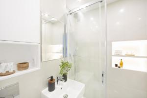 Kúpeľňa v ubytovaní WLR Apartments - Chmielna I