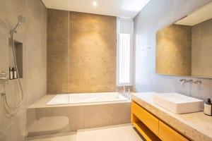 Koupelna v ubytování Villa Taman Famindo Canggu V8 by Great Bali Villas + 20 fotografií