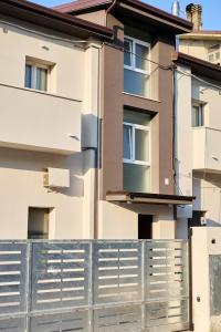 マロッタにあるCasa Momaの家の前の柵