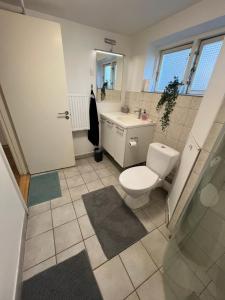 Koupelna v ubytování Casa de Rainer Copenhagen Room 3 + 37 fotografií