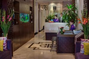 Khu vực sảnh/lễ tân tại Mercury Central Hotel Hanoi