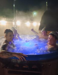 入住卡门休闲中心酒店的客人