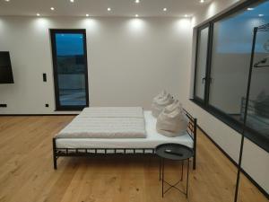 Katil atau katil-katil dalam bilik di Lifestyle Cube House Appartment 2 +53 gambar