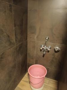 Gallery image of zoz sm7 in Shimla
