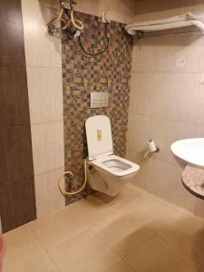 Gallery image of zoz sm7 in Shimla +86 photos