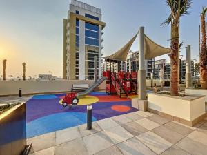 Ο χώρος παιχνιδιού για παιδιά στο Azizi Riviera 29 - Aesthetic Studio in Meydan