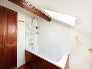 Koupelna v ubytování Somptueux appartement duplex proche RER