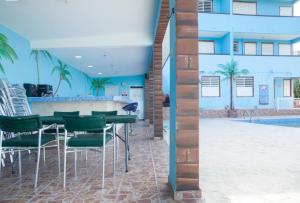 Piscina en o cerca de Vista del Mar Apt C- 2 min in car from Sandy Beach
