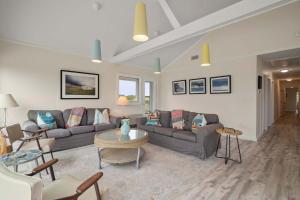 Et opholdsområde på Private Beach with Incredible Views on Lt Island