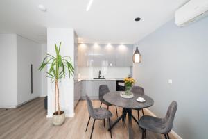 Dapur atau dapur kecil di Dviejų Kambarių Butas Klaipėdoje