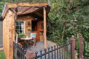 Κήπος έξω από το Rustic retreat in Lincolnshire