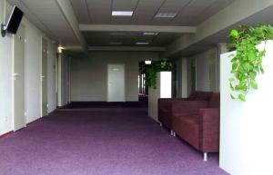 TV a/nebo společenská místnost v ubytování Eurohotel