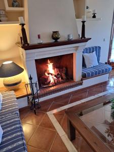 A seating area at Casa rural Villa Manuela