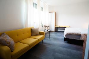 Posezení v ubytování Hotel am Schafbaum + 37 fotografií