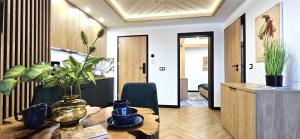 Posedenie v ubytovaní VIP Apartamenty VILLA GORSKI SEN