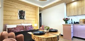 Kuchyňa alebo kuchynka v ubytovaní VIP Apartamenty VILLA GORSKI SEN