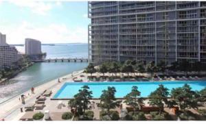 Unique 1BR Icon Brickell WaterViews-Freespa内部或周边的泳池