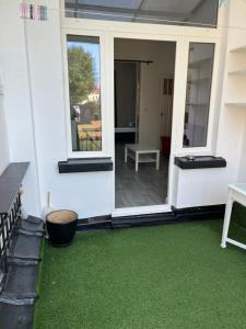 Μπαλκόνι ή βεράντα στο Brussels city center apartment +5 φωτογραφίες