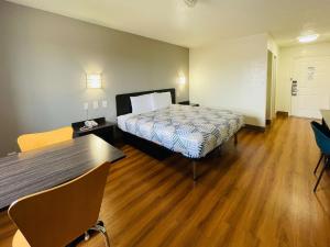Postel nebo postele na pokoji v ubytování Motel 6-Duncanville, TX - Dallas