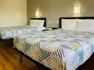 Postel nebo postele na pokoji v ubytování Motel 6-Duncanville, TX - Dallas