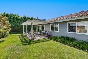 Zahrada ubytování 3 Mi to Huntington State Beach Home with Backyard!