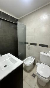 Koupelna v ubytování Apartments Mendoza