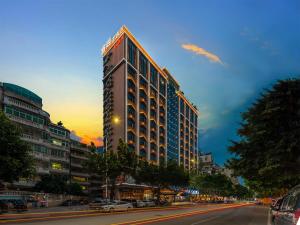 Kép Echarm Hotel Guangzhou Baiyun Airport Huadu Plaza Branch szállásáról Huatuban a galériában