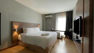 TV a/nebo společenská místnost v ubytování The Leverage Business Hotel - Rawang