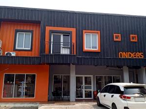 Hoone, kus hotell asub