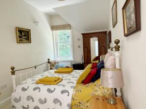 Foto dalla galleria di Spacious town-centre apartment with stunning views a Great Malvern