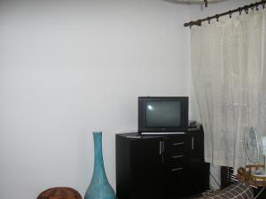 En TV eller et underholdningssystem på Apartment Bilić