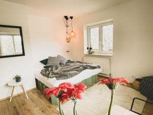 Postel nebo postele na pokoji v ubytování Cuckoos' Nest