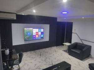 Televisyen dan/atau pusat hiburan di CG Apartments Metro