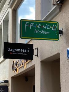 Sertifikat, nagrada, logo ili drugi dokument prikazan u objektu Friendly Hostel Zürich