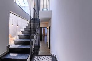 特拉维夫Rokah Luxury Villa at Ramat HaHayal的相册照片