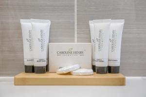 Gambar di galeri bagi King Deluxe Ensuite with Courtyard View - Venn di Cambridge