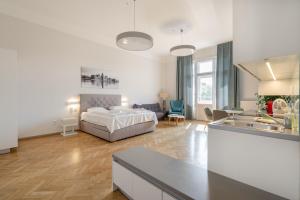 Klauzal Luxury Studio balcony K23 1072 Budapest, Klauzál tér kép - 2