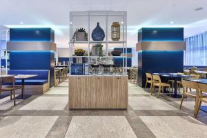 Ресторант или друго място за хранене в TRYP by Wyndham Lisboa Caparica Mar