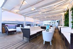 Ресторант или друго място за хранене в TRYP by Wyndham Lisboa Caparica Mar