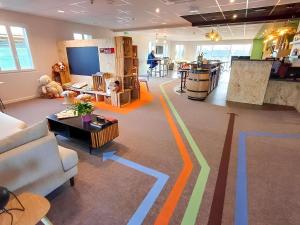 Posezení v ubytování greet Hotel Belleville en Beaujolais A6
